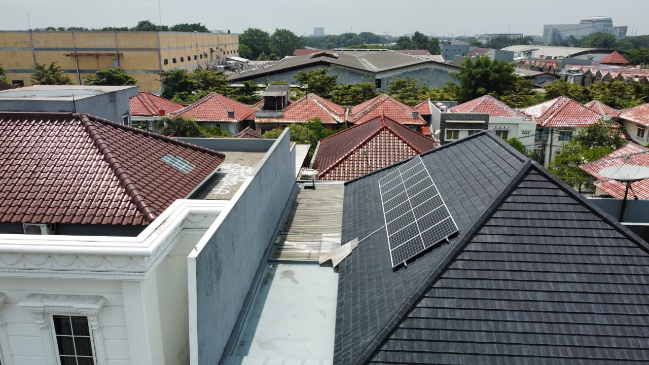 Pemasangan Panel Surya Di karawang, Jawa Barat