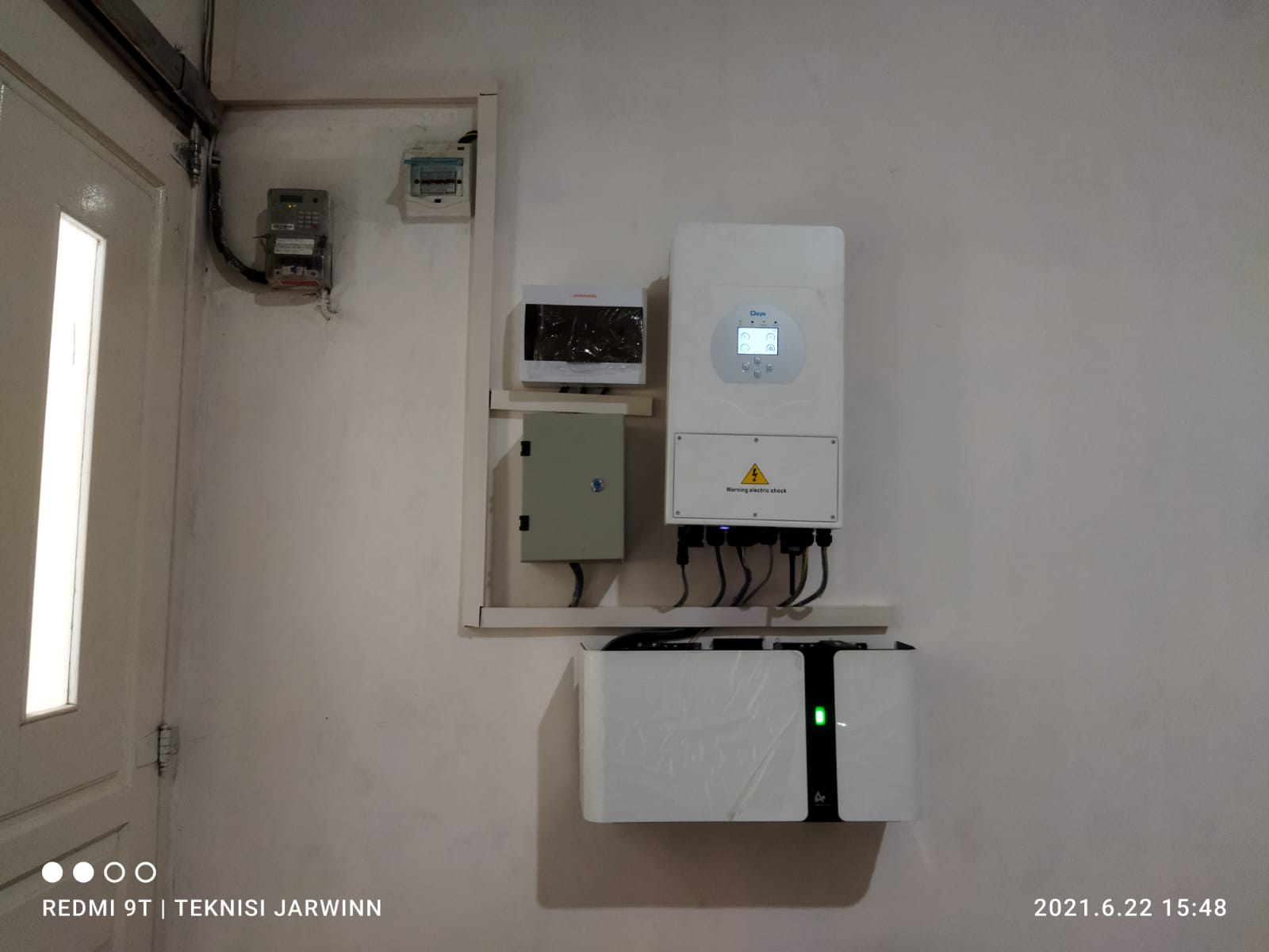 Pemasangan Panel Surya di cibubur jakarta timur