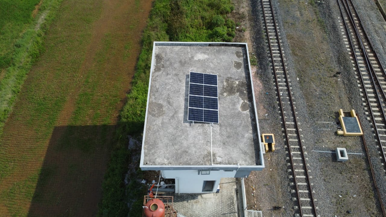 Pemasangan Panel Surya (Soalar Panel) di Palembang