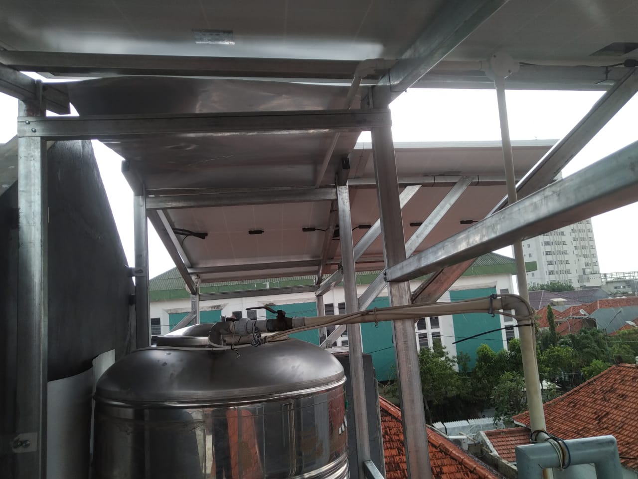 Pemasangan Panel Surya di surabaya, jawa timur